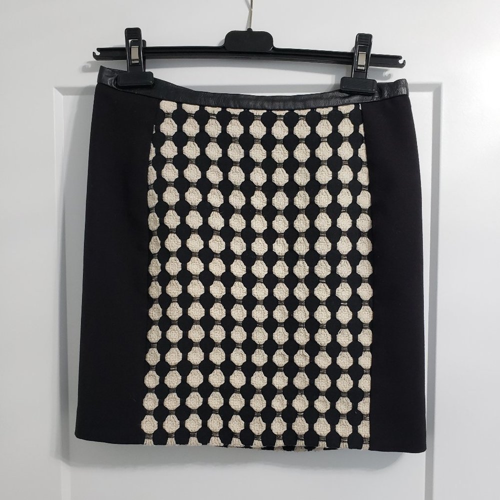 Black Skirt with Beige Design Size 6